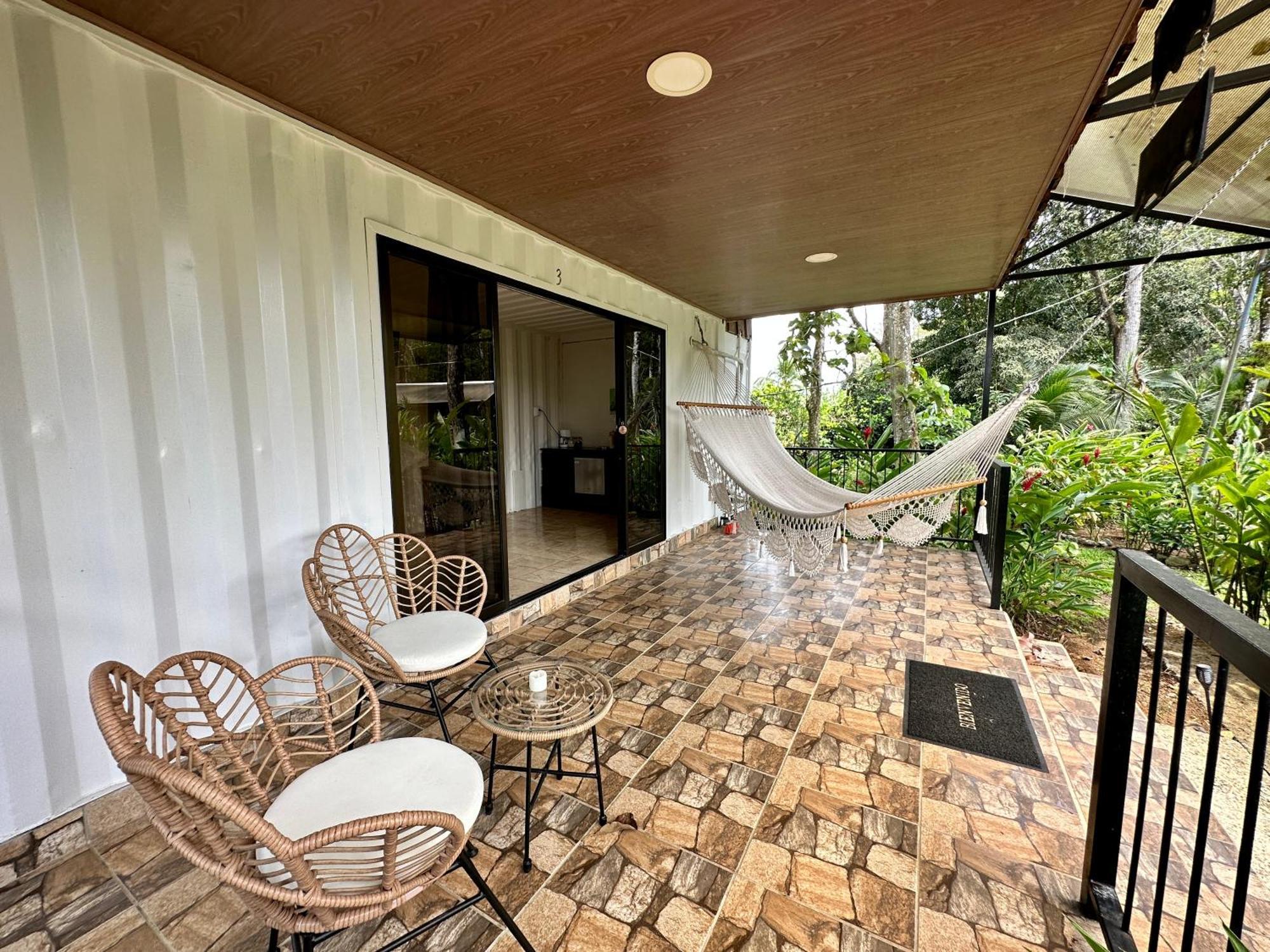 Almendros Eco-villas *