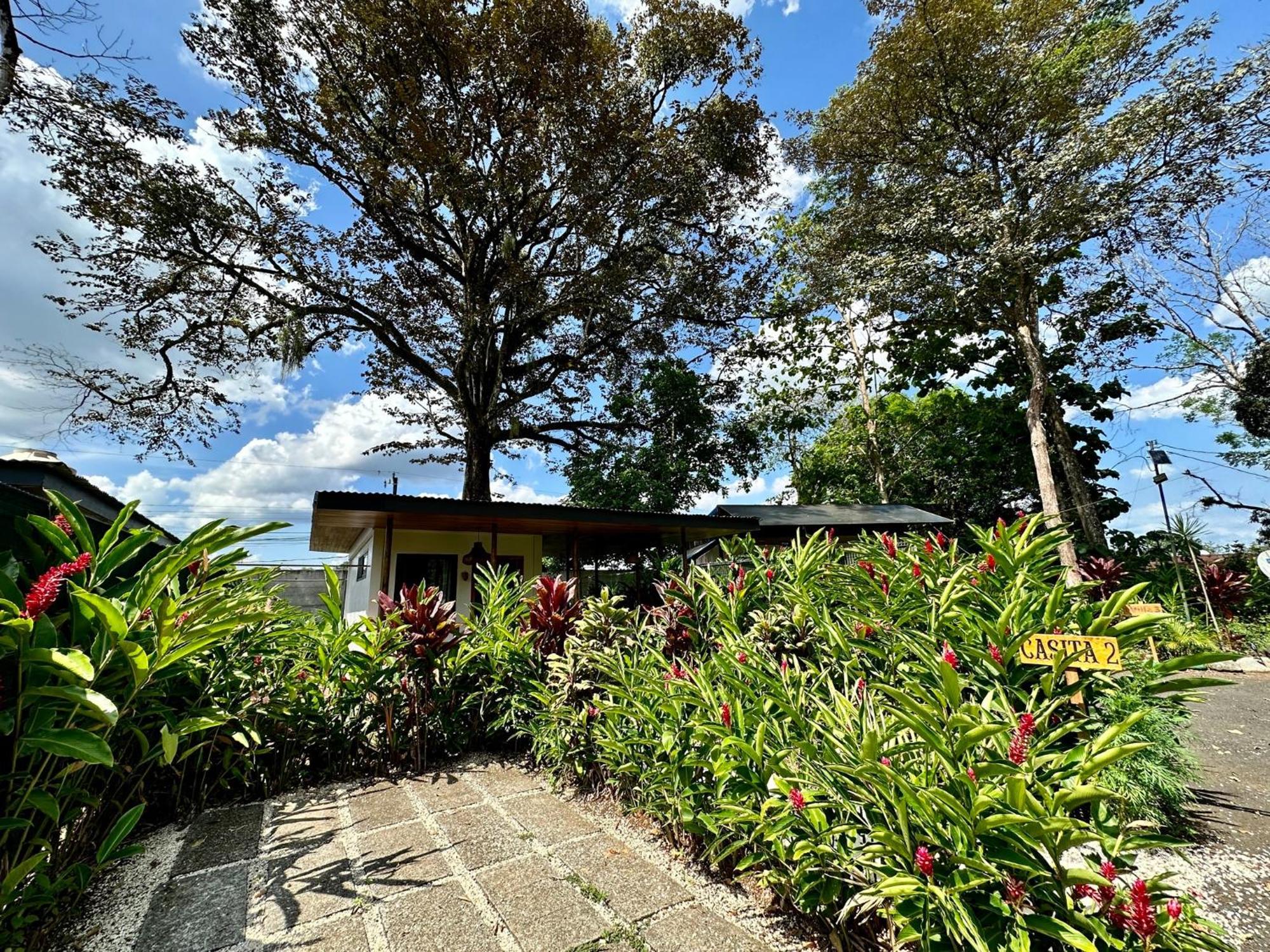 Almendros Eco-villas La Fortuna